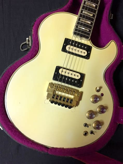 gibson solid body